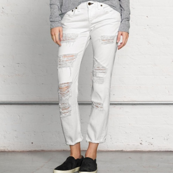 rag & bone Distressed Boyfriend Jean